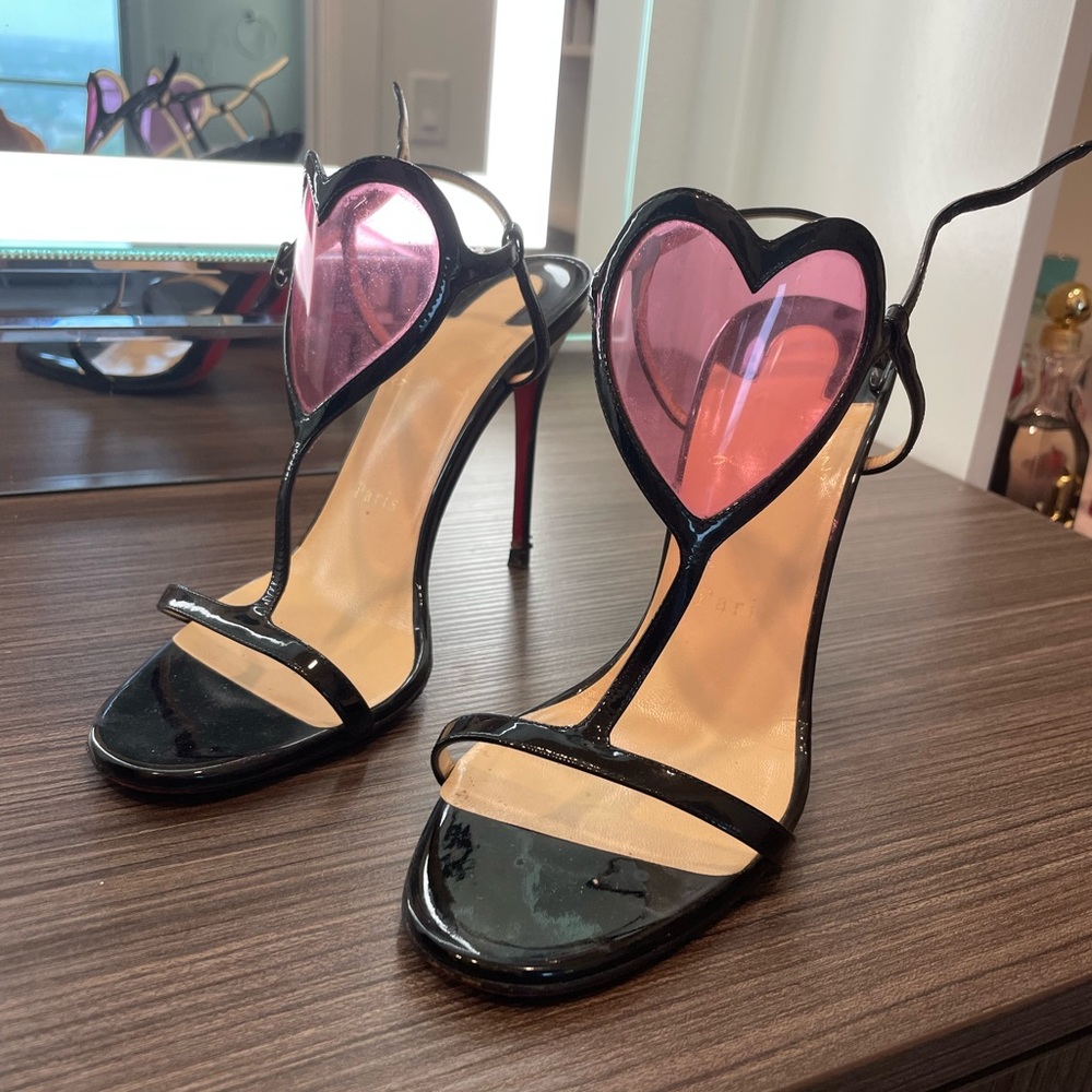 Christian Louboutin Heart Heels❤️